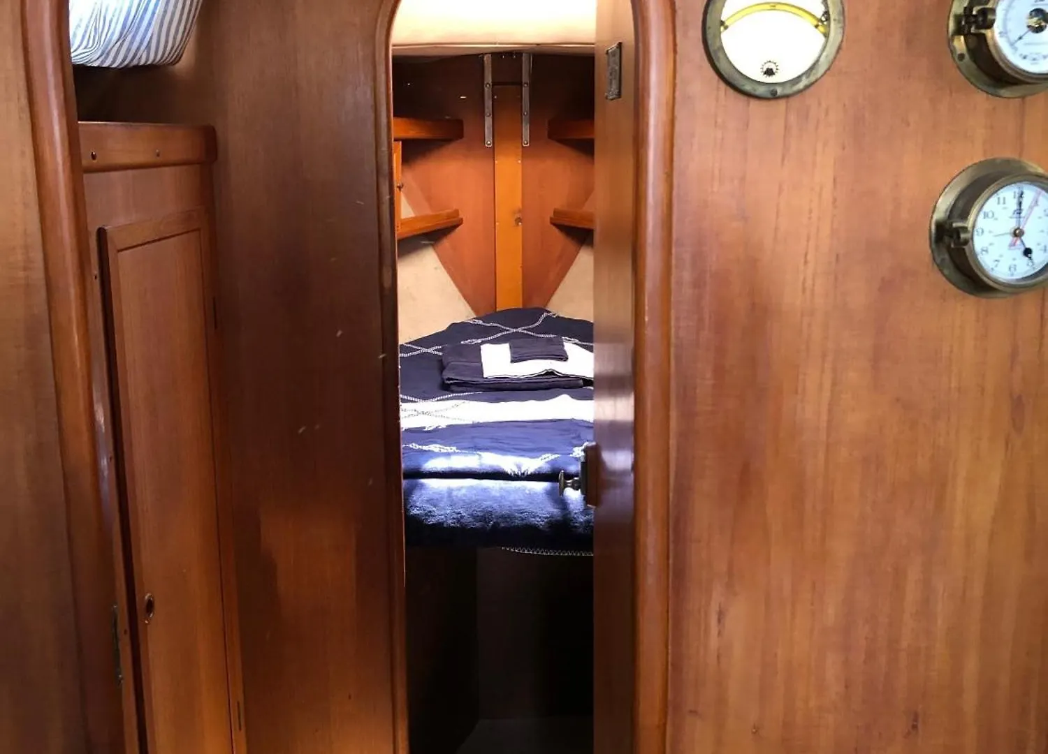 Sailing&Stay - A Night Onboard With Your Sailing Experience バルセロナ 0*,